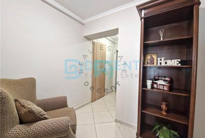 Garsonieră decomandată în Tractorul - 6