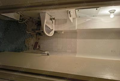 Apartament cu 3 camere semidecomandat în Central - 6