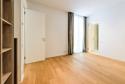 Apartament cu 4 camere decomandat, mobilat în Mamaia - 23