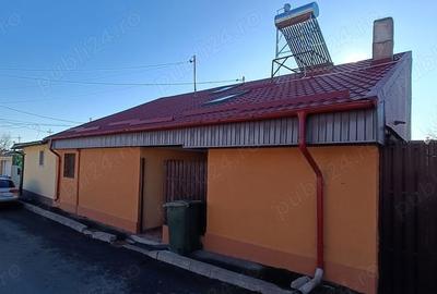 Casă cu 4 camere în Central - 2