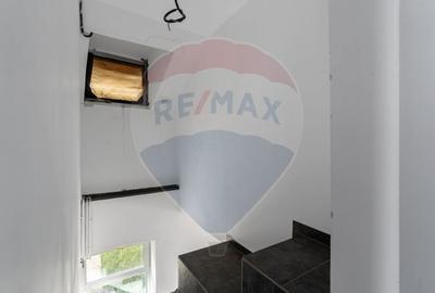 Apartament cu 7 camere decomandat în Ultracentral - 11