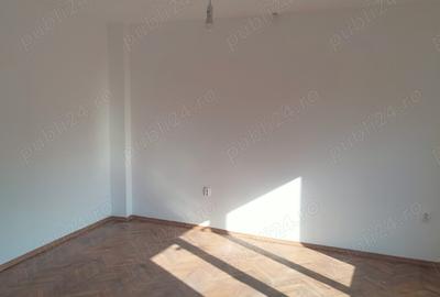 Dau in chirie pt firme casa 3 camere, garaj, curte gradina zona Unic - 2