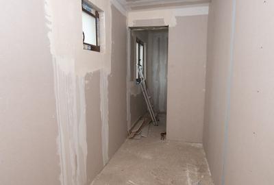 Casă cu 4 camere în Bartolomeu - 1