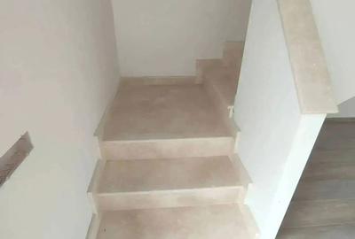 Casă cu 4 camere cu Teren 250 Mp în Odăi - 8