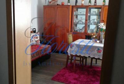 Casă cu 3 camere cu Canalizare în Între Lacuri - 1