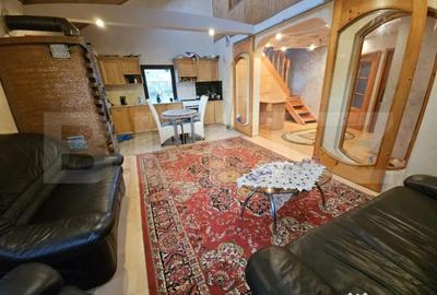 Casă cu 5 camere cu Teren 535 Mp în Valea Adâncă