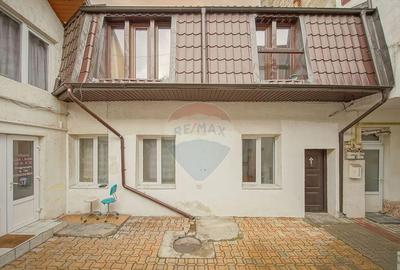 Apartament cu 2 camere decomandat, mobilat în Central - 32