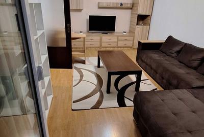 Apartament cu 2 camere decomandat în Militari