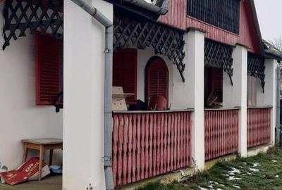 Casă cu 5 camere cu Teren 1000 Mp în Sâniob - 13