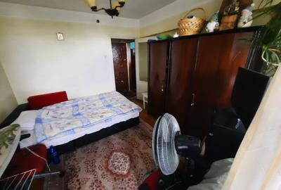 Apartament cu  3 camere, etaj 5/10, zona Podu Ros - 3