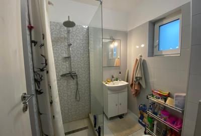 Duplex cu 4 camere si mansarda. Complet mobilat si utilat. Comision 0 - 4