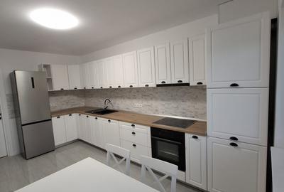 Casă cu 4 camere cu Canalizare în Cisnădie - 3