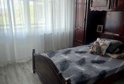 Apartament cu 3 camere decomandat în Central - 1