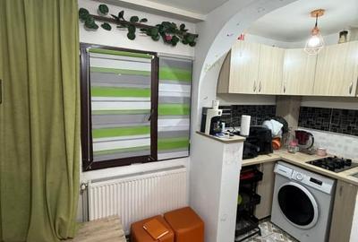 Garsonieră decomandată, mobilată în Rovine - 4