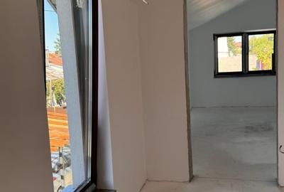Casă nouă P+1 cu terasă – Strada Grăuntelui, Sector 1 - 4