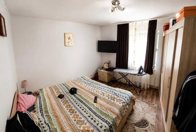 Apartament cu 3 camere decomandat în Cetate - 1