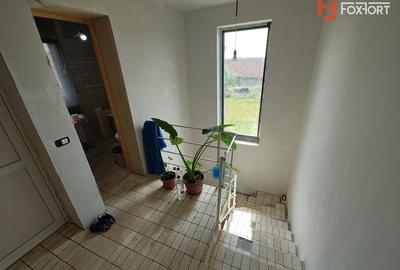 Casă individuală cu 4 camere cu Garaj în Giarmata - 4