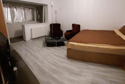 Garsonieră decomandată în Berceni - 2
