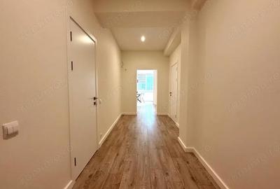 Apartament cu 2 camere decomandat în Eroii Revoluției