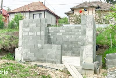 Teren de 376 mp, în Central - 2