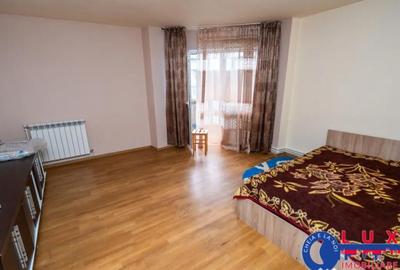 Apartament cu 3 camere decomandat în Central - 12