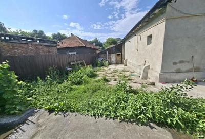 Casă cu 2 camere în Petros - 3