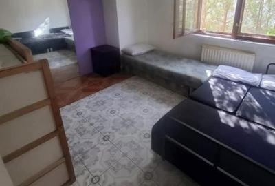 Casă cu 4 camere cu Teren 1000 Mp în Central - 7