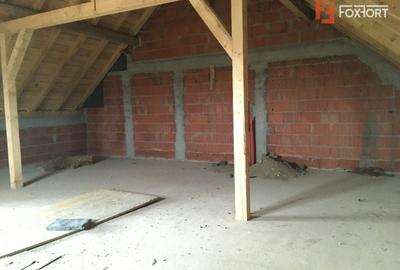 Casa tip triplex, cu 4 camere, de vanzare in Sanandrei. - 12