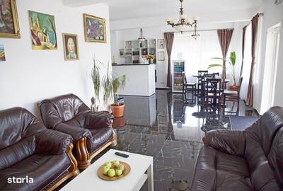 Spațiu comercial, de 770 mp, în Central - 1