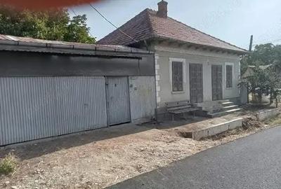 Casă cu 6 camere în Giubega - 8