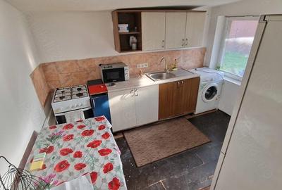 Casă cu Teren 950 Mp în Central - 8