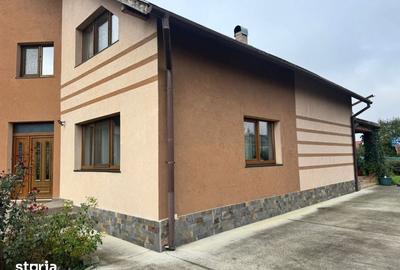 Casă cu 5 camere cu Teren 1000 Mp în Recea - 10