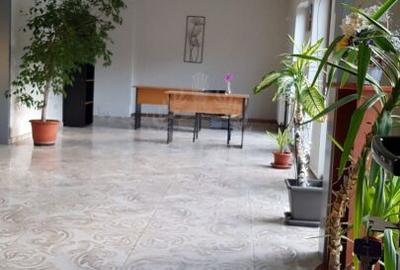 SPATIU BIROURI//SALON//ACTIVITATI MULTIPLE//CENTRAL - 3