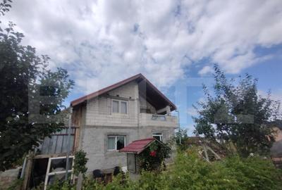 Casa 120 mp, 6 camere, 2 nivele, zona Beclean - 1