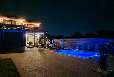 Vila de lux + piscina - 15