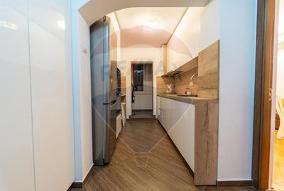 Apartament cu 3 camere de vanzare in zona Decebal - 5