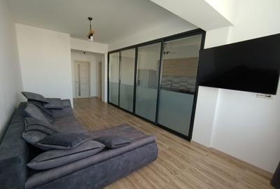 Apartament cu 3 camere decomandat în Tomis Nord - 2