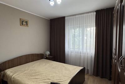 3 cam, 67 mp., decomandat, renovat, etaj 4, zona Palat justitie - 12