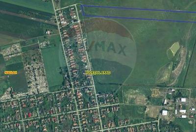 Teren cu poten?ial de vanzare 46,600mp langa intravilan, in Nadlac - 2