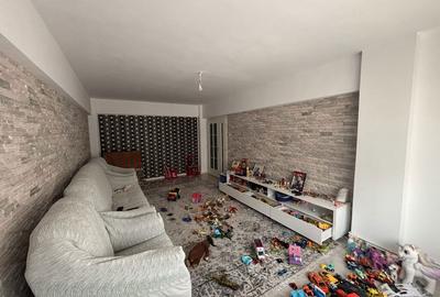 Apartament cu 3 camere în Central - 2