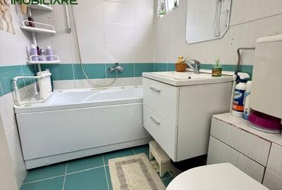 Apartament cu 3 camere în Podu Roș - 4