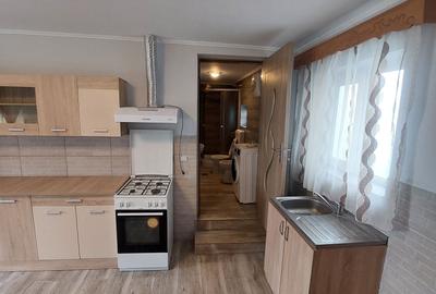 Garsonieră decomandată în Golești - 1