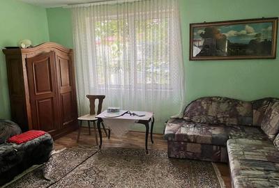 Casă cu 2 camere cu Teren 500 Mp în Central - 2