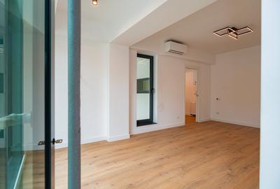 Spatiu exclusivist de inchiriat, Zona Centrala, Vizibilitate Maxima - 3