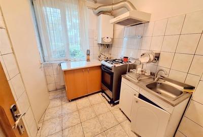 Apartament cu 3 camere decomandat în Orizont - 2