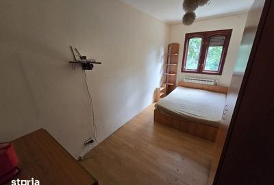 Apartament cu 3 camere decomandat în Central - 1