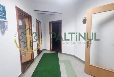 Birou, de 55 mp, în Central - 5