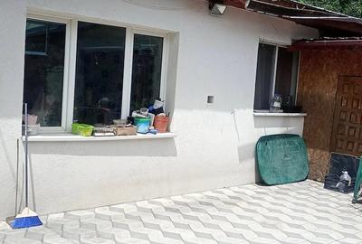 Casă cu 2 camere cu Teren 130 Mp în Chitila
