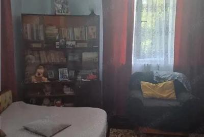 Casă cu 3 camere cu Teren 62 Mp în Central - 1