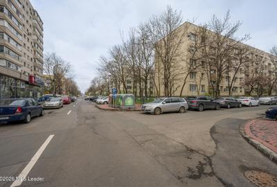 Apartament cu 3 camere decomandat, mobilat în Titan - 19